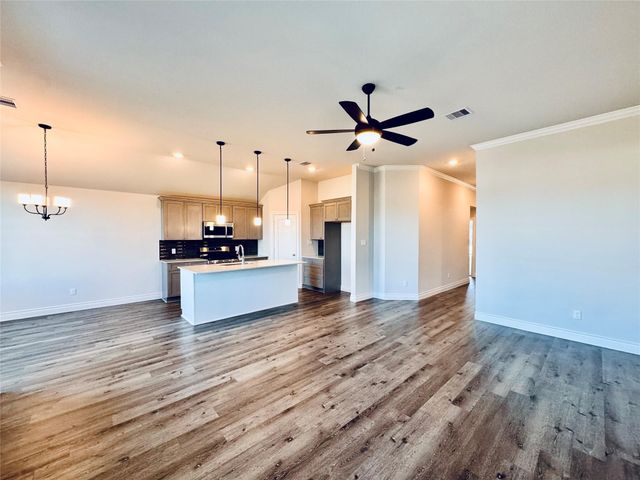 10250 Cabo Del Sol Drive, Cleveland, TX 77327