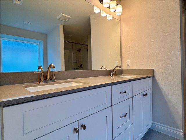 10250 Cabo Del Sol Drive, Cleveland, TX 77327