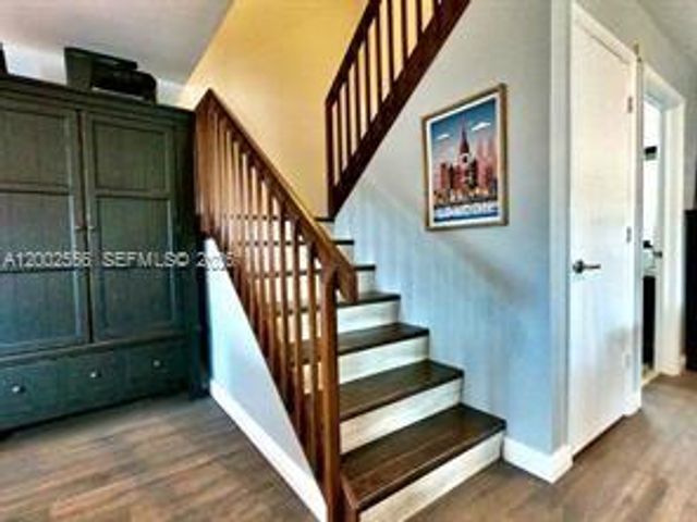 5801 Wheatley Court, Boynton Beach, FL 33436