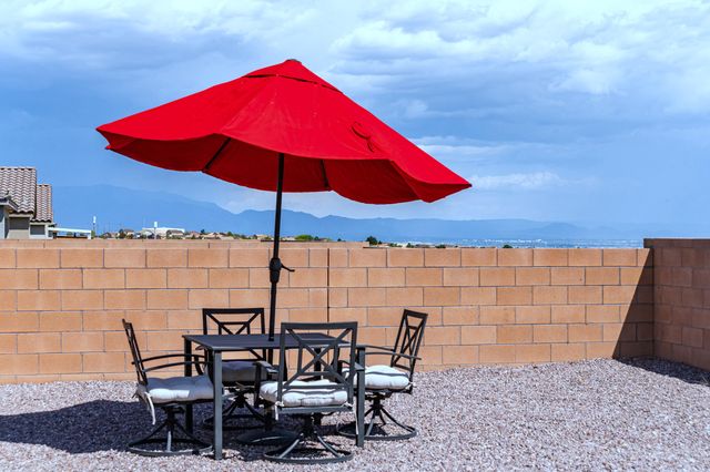 606 Turmalina Drive SE, Rio Rancho, NM 87124