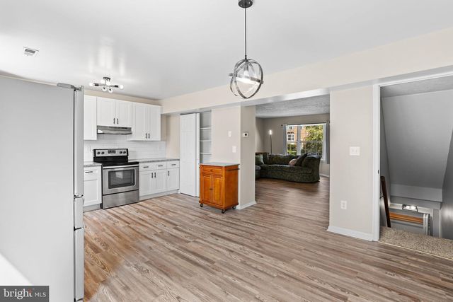 369 COOL BREEZE CT, Pasadena, MD 21122