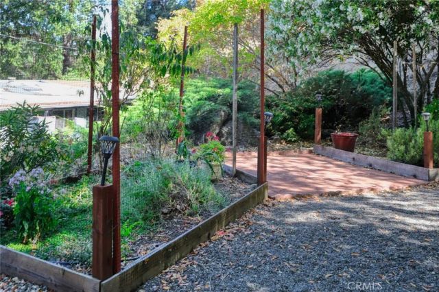 7072 Sonja Lu, Lucerne, CA 95458