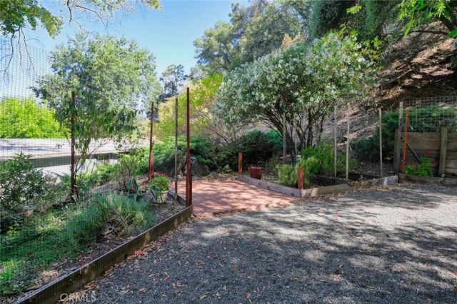 7072 Sonja Lu, Lucerne, CA 95458