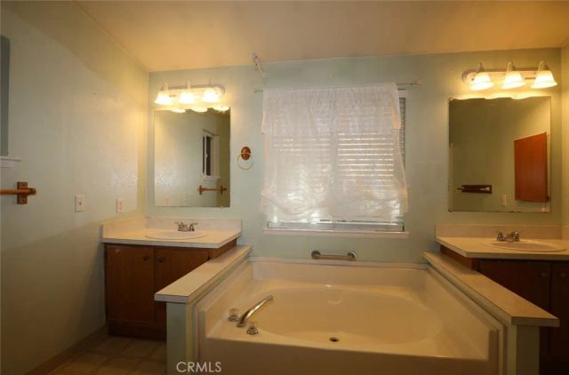 7072 Sonja Lu, Lucerne, CA 95458