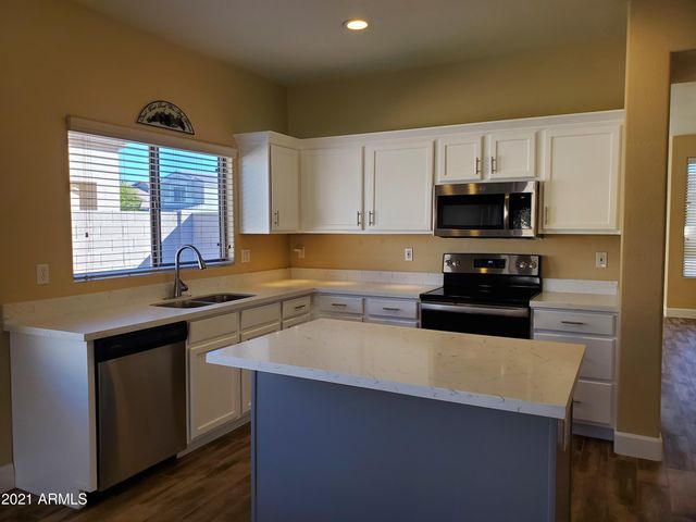 2056 E RIVIERA Drive, Chandler, AZ 85249
