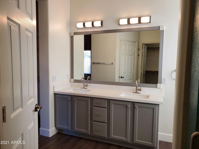 2056 E RIVIERA Drive, Chandler, AZ 85249