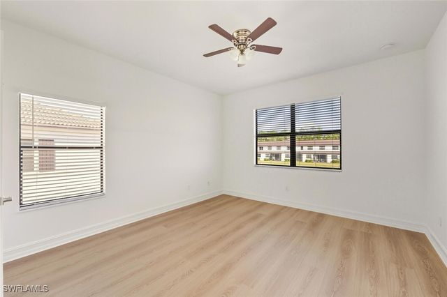 7770 BRISTOL CIR, Naples, FL 34120