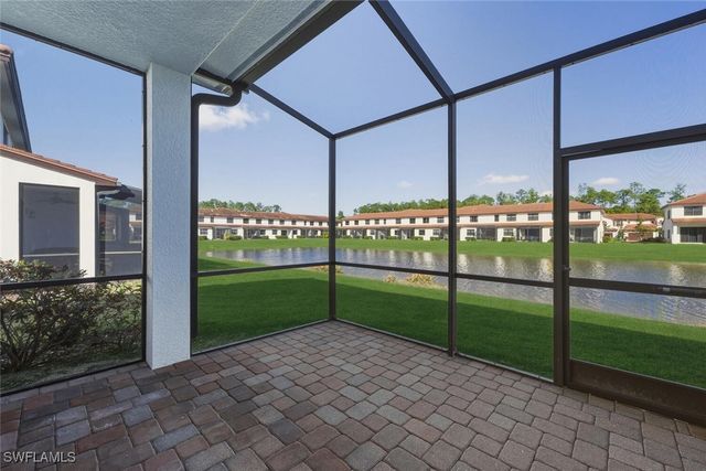 7770 BRISTOL CIR, Naples, FL 34120