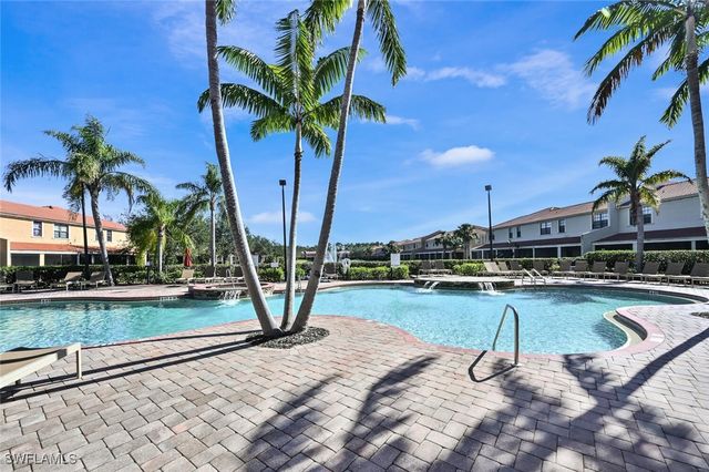 7770 BRISTOL CIR, Naples, FL 34120