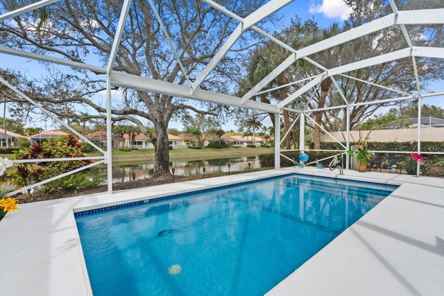 2789 Irma Lake Drive, West Palm Beach, FL 33411