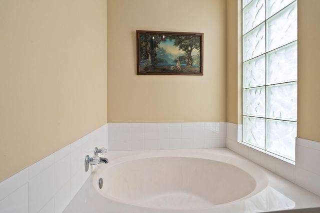 2789 Irma Lake Drive, West Palm Beach, FL 33411