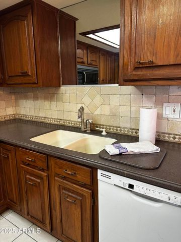 17404 N 99TH Avenue 334, Sun City, AZ 85373