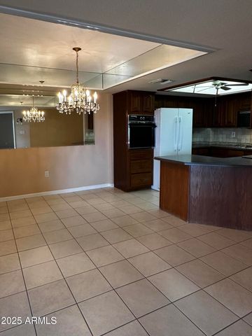 17404 N 99TH Avenue 334, Sun City, AZ 85373