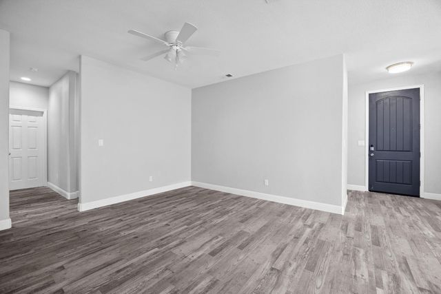 2720 San Jose Avenue, Clovis, CA 93611