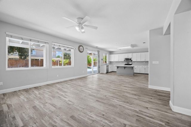 2720 San Jose Avenue, Clovis, CA 93611