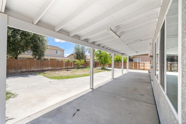 2720 San Jose Avenue, Clovis, CA 93611