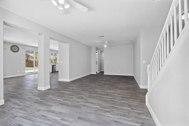 2720 San Jose Avenue, Clovis, CA 93611