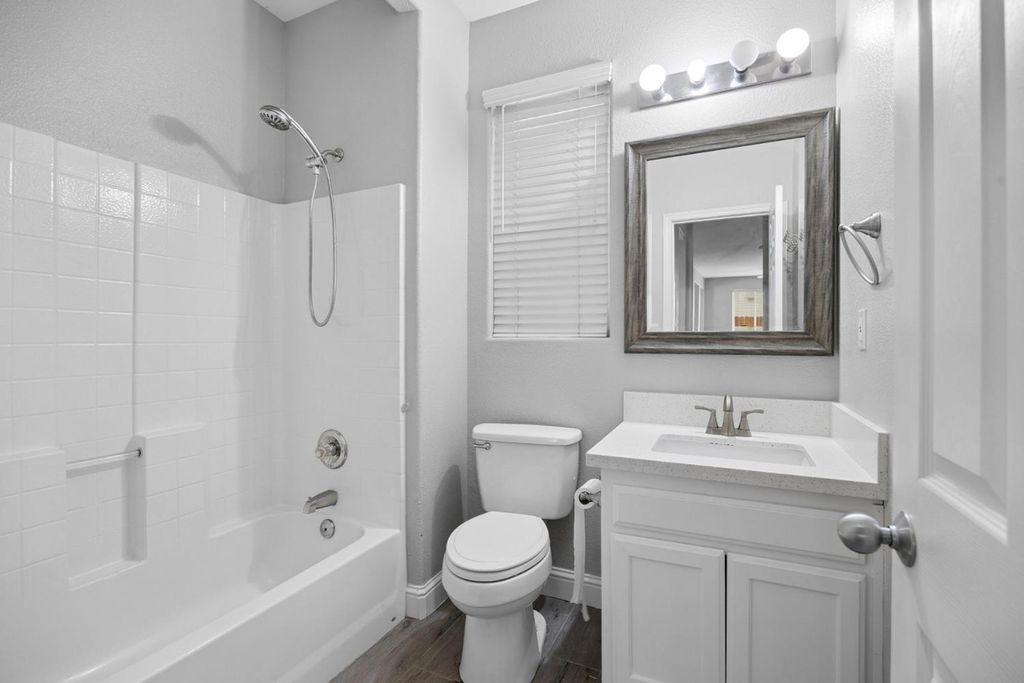 Image 29 of property listing at 2720 San Jose Avenue, Clovis, CA 93611