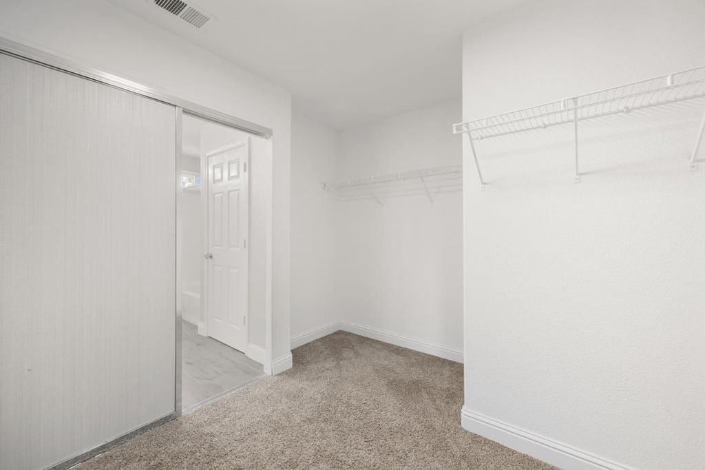 Image 50 of property listing at 2720 San Jose Avenue, Clovis, CA 93611