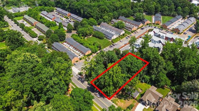 2937 Commonwealth Avenue, Charlotte, NC 28205
