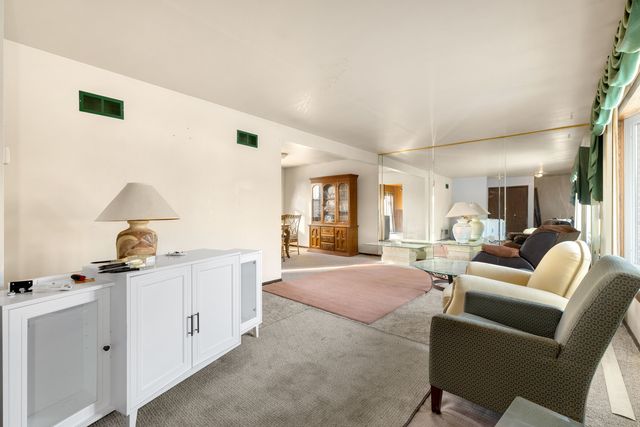 3 Rich Court, Park Forest, IL 60466