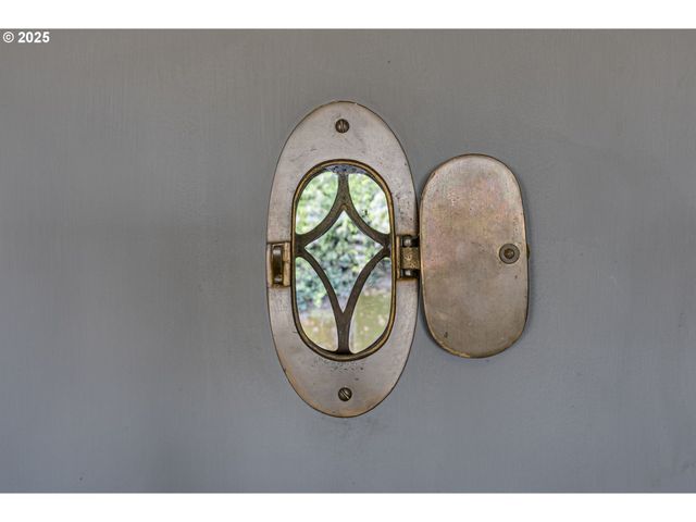 1515 Sw UPPER HALL St, Portland, OR 97201