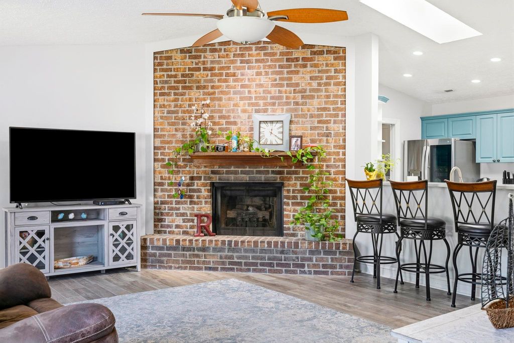 49 Evergreen Circle, Surfside Beach, SC 29575 — photo 5