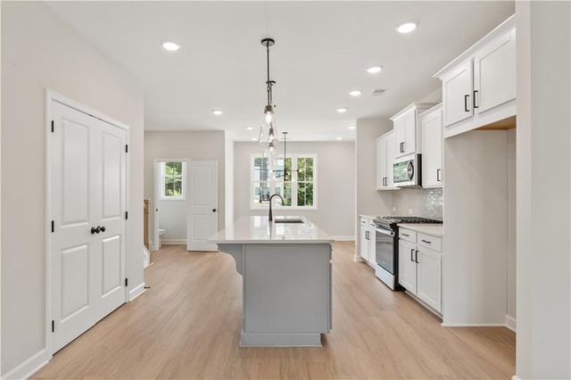 1914 Kinnard Alley, Kennesaw, GA 30144
