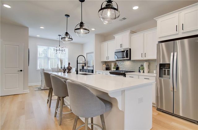 1914 Kinnard Alley, Kennesaw, GA 30144