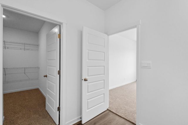 7714 W 106th Place, Crown Point, IN 46307