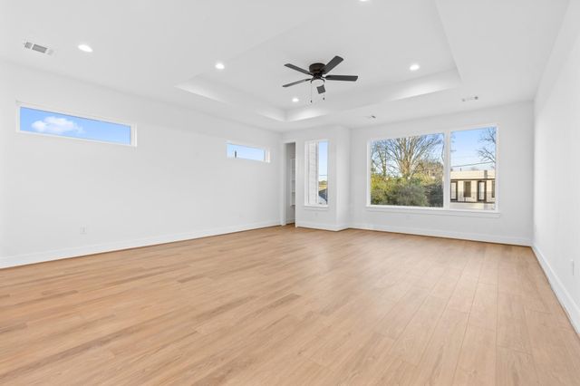 8403 Sunnyhill Street, Houston, TX 77088