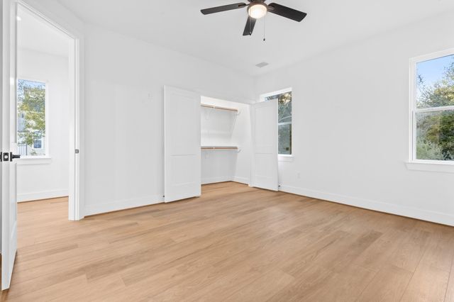 8403 Sunnyhill Street, Houston, TX 77088