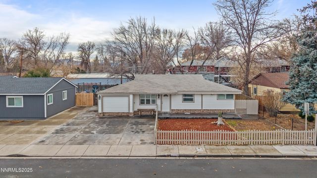 343 Richards Way, Sparks, NV 89431