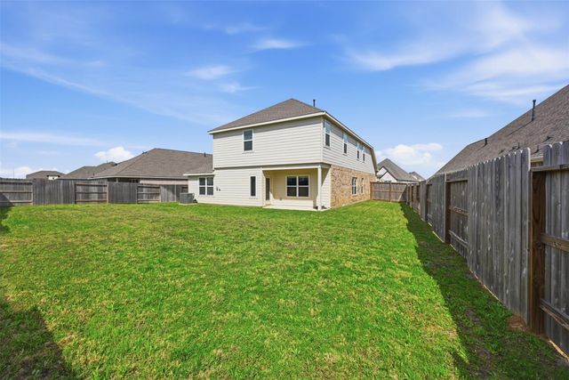 32311 Elmwood Manor, Waller, TX 77484