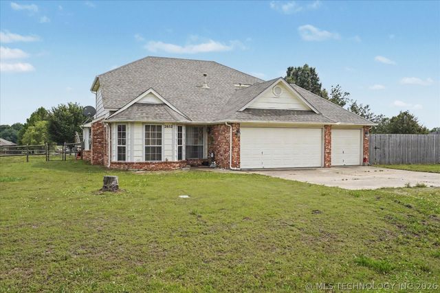 2652 Chute Drive, Oologah, OK 74053