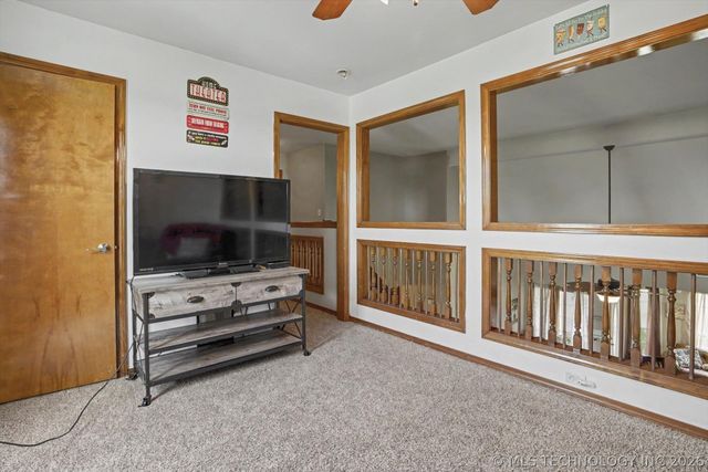 2652 Chute Drive, Oologah, OK 74053