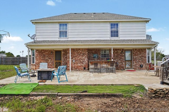 2652 Chute Drive, Oologah, OK 74053