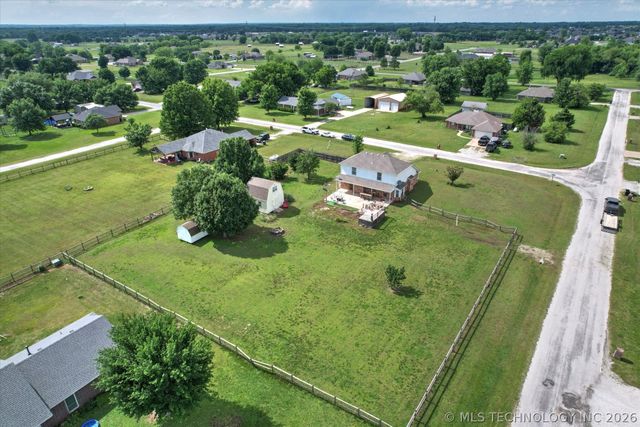 2652 Chute Drive, Oologah, OK 74053