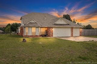 2652 Chute Drive, Oologah, OK 74053