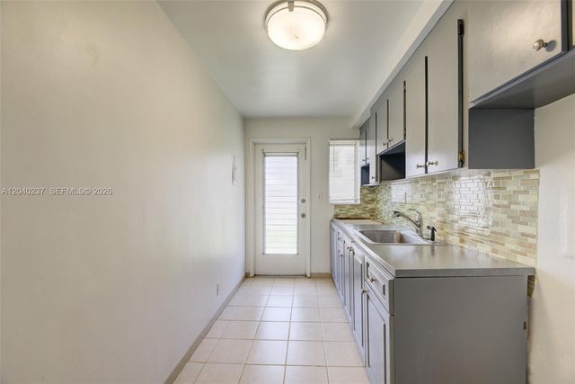 1450 NE 170th Street 115, North Miami Beach, FL 33162