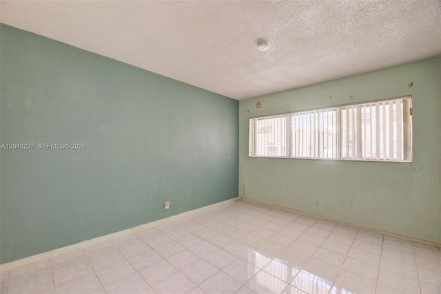 1450 NE 170th Street 115, North Miami Beach, FL 33162