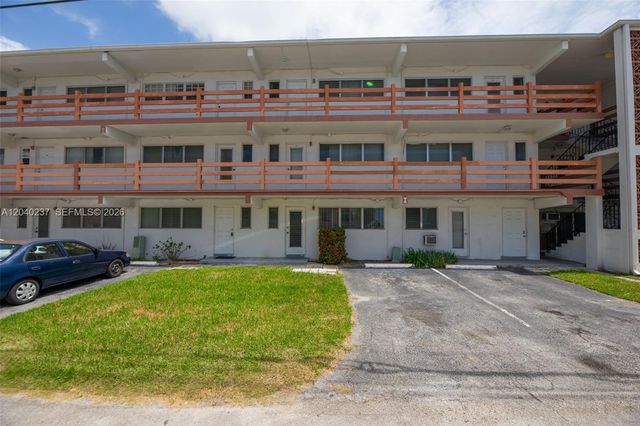 1450 NE 170th Street 115, North Miami Beach, FL 33162