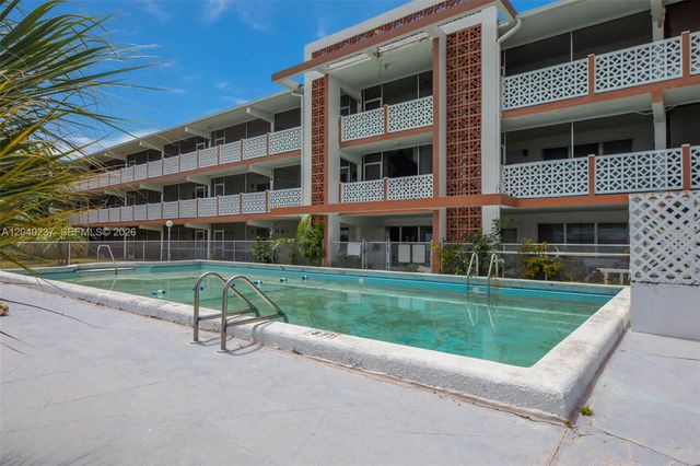 1450 NE 170th Street 115, North Miami Beach, FL 33162