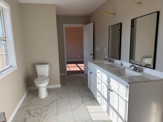 100 Emily Lane, London, KY 40741