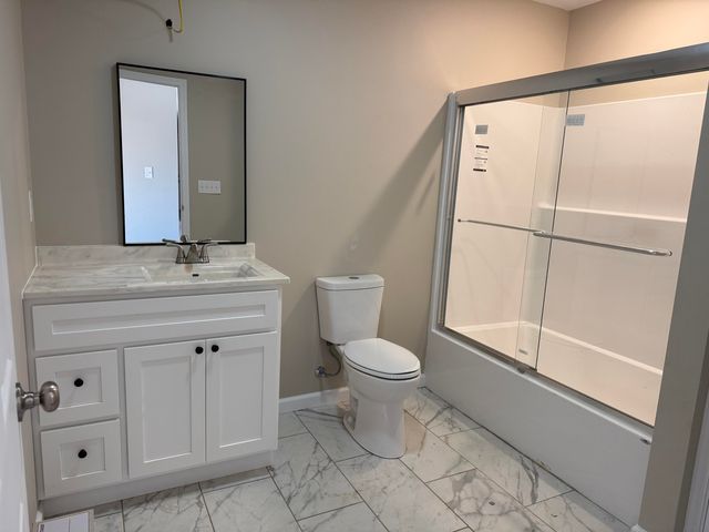 100 Emily Lane, London, KY 40741