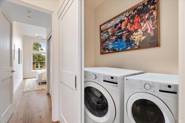 532 Grove St, Healdsburg, CA 95448