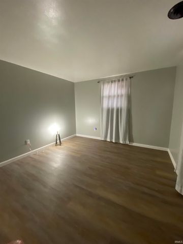 2630 Deerwood Drive, Fort Wayne, IN 46825