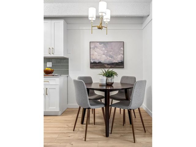 800 W Belleview Ave 408, Englewood, CO 80110