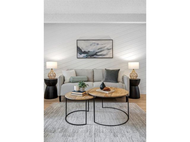 800 W Belleview Ave 408, Englewood, CO 80110