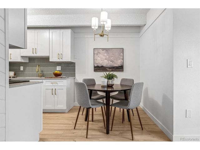 800 W Belleview Ave 408, Englewood, CO 80110